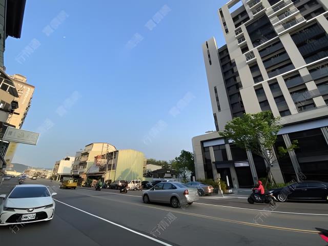 東區大樓法拍-4