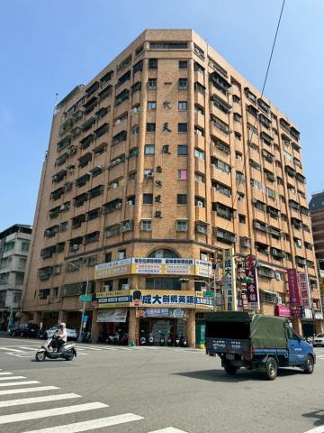 高雄三民區大樓法拍-1