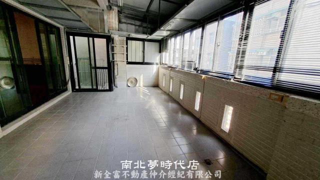 東區透天-14
