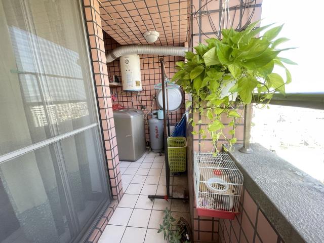 高雄岡山大樓-11