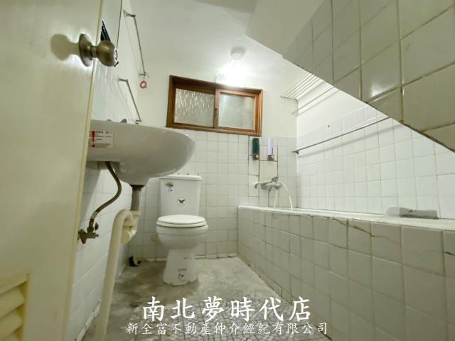 台南安南透天-13