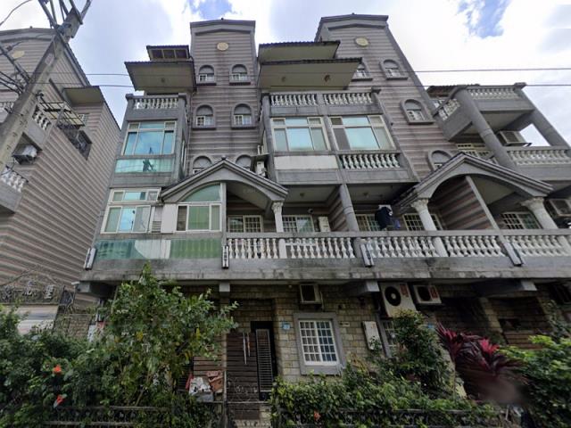 八里拍賣透天-3