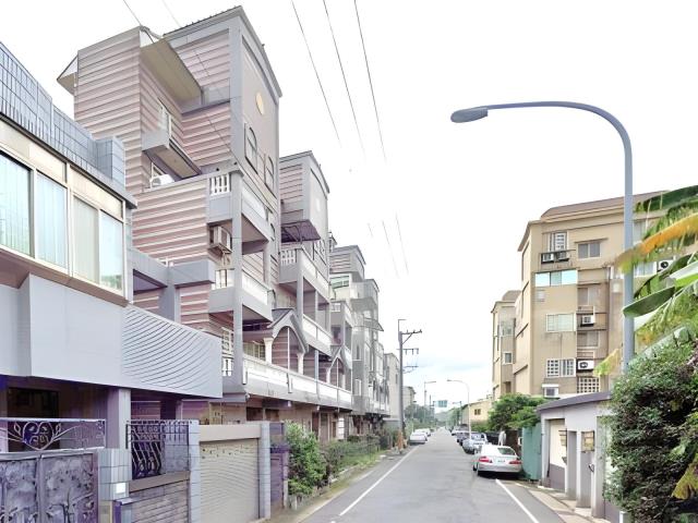 八里拍賣透天-6