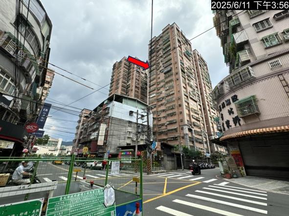 新北土城大樓法拍-8