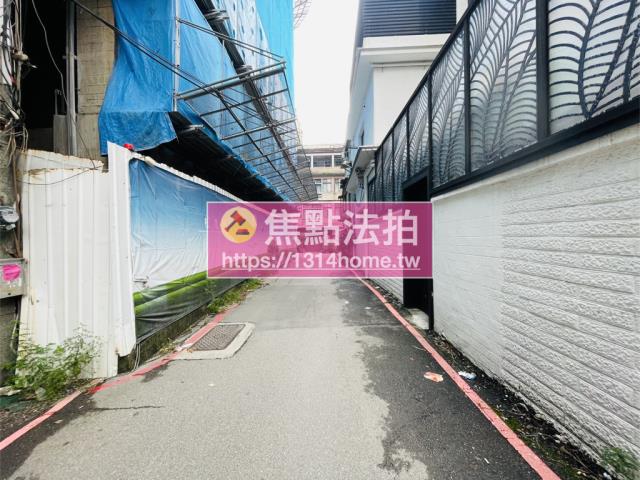 台北北投透天法拍-11