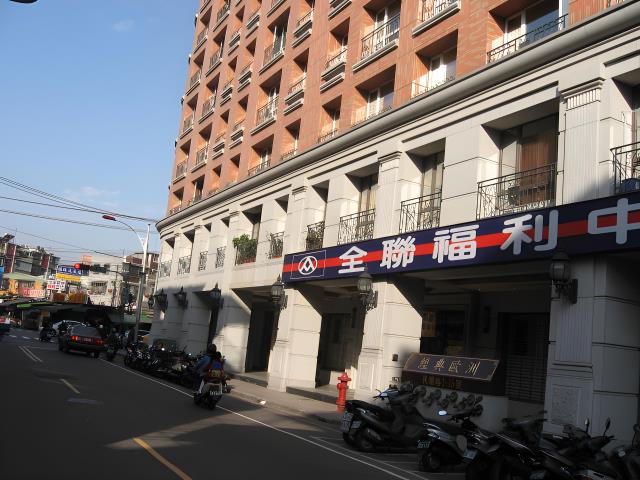 新北中和法拍大樓-1