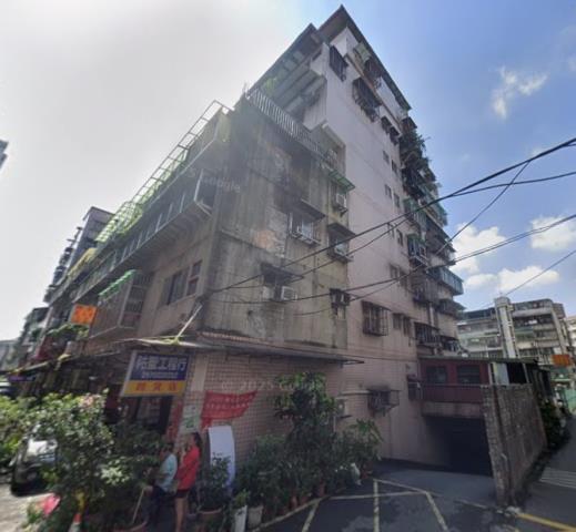 新莊拍賣華廈-1