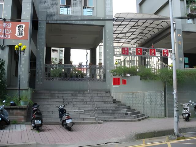 桃園法拍大樓-1