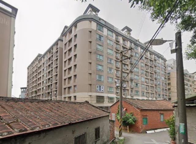 桃園中壢大樓法拍-4