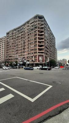 南屯法拍大樓-1