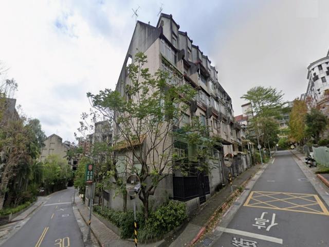 文山區拍賣透天-2