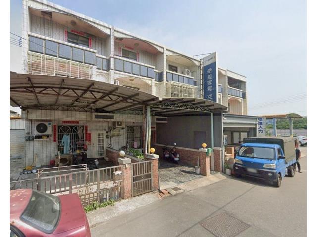 台中大甲法拍透天-4