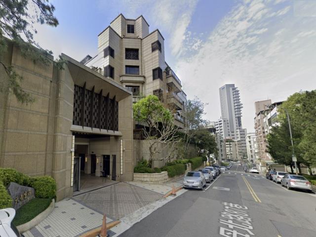 台北士林華廈拍賣-1