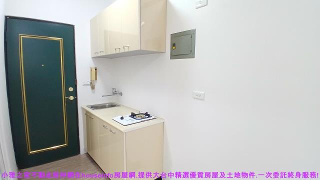 台中西區套房-3