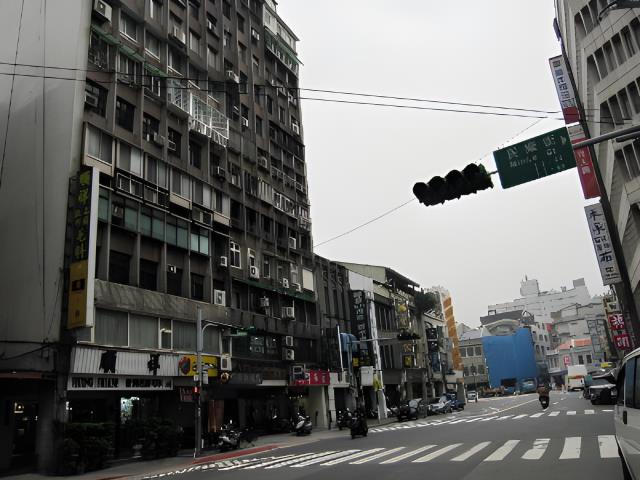 台北法拍大樓-5