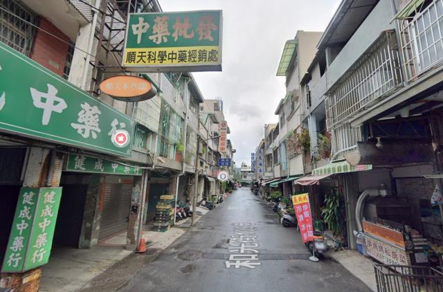 楠梓法拍透天-5