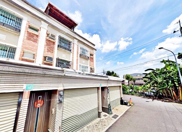 台南法拍透天-3