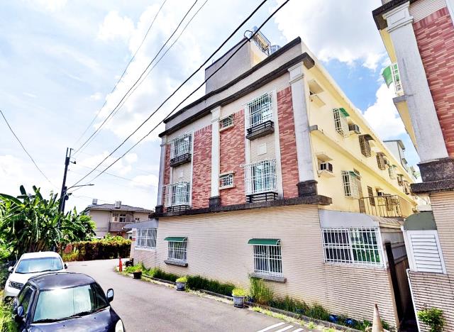 台南法拍透天-4