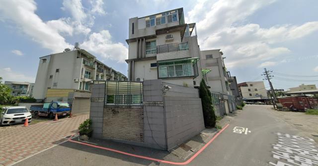 台南法拍透天-7