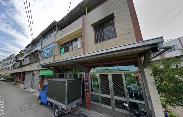 台中龍井法拍透天-1