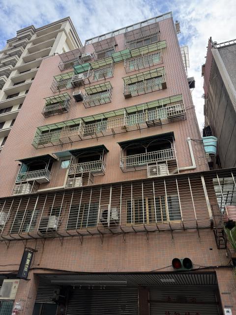 板橋拍賣華廈-1