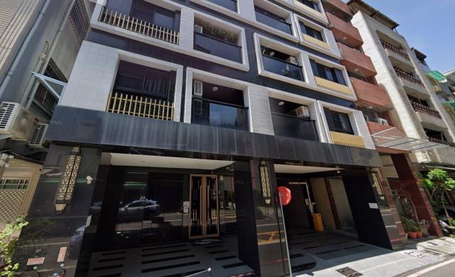 高雄鹽埕法拍大樓-12