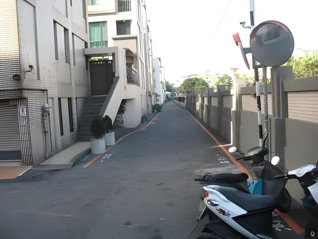 桃園平鎮法拍大樓-4