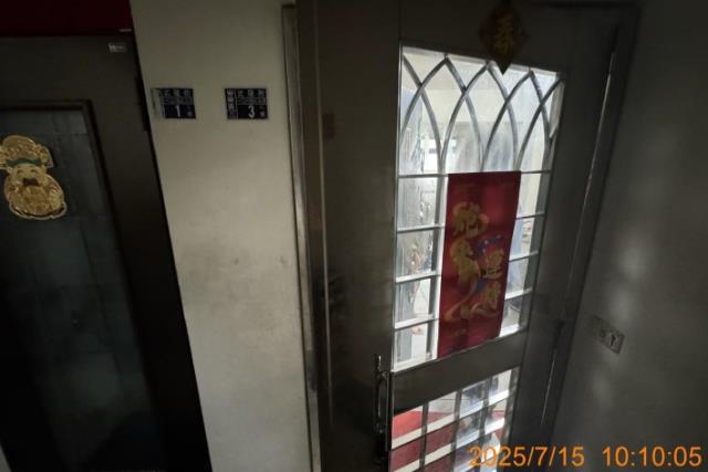 基隆安樂區拍賣公寓-4