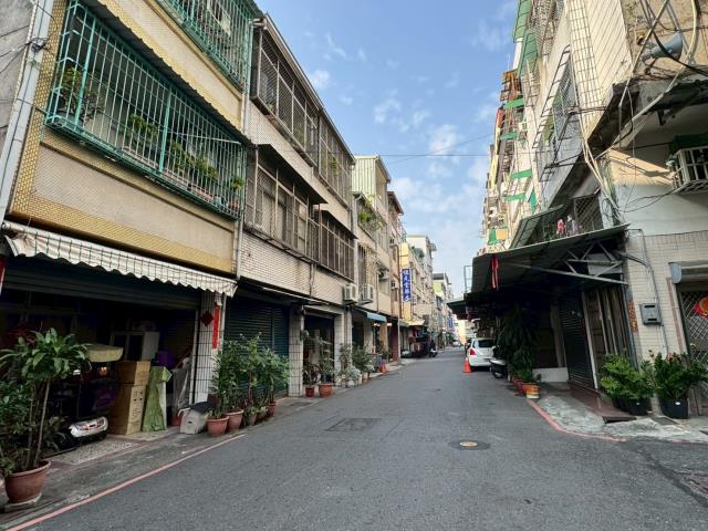 苓雅透天拍賣-5