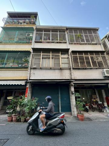 苓雅透天拍賣-7