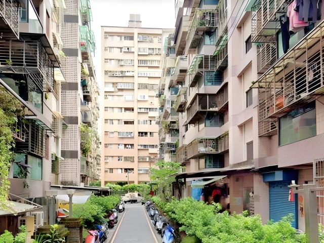 新北汐止大樓法拍-5