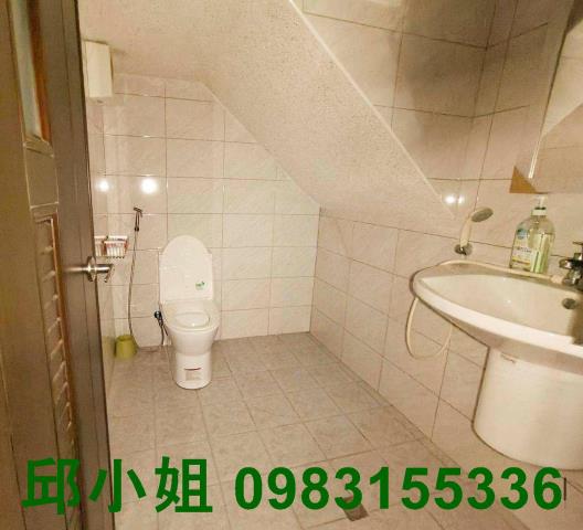 嘉義西區透天-8