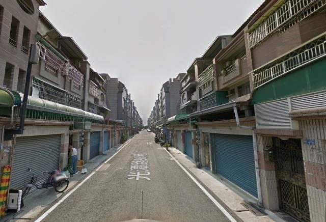 高雄岡山法拍透天-4