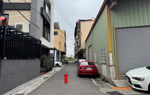 台中大甲法拍透天-4