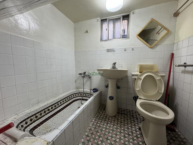 嘉義新港透天-8