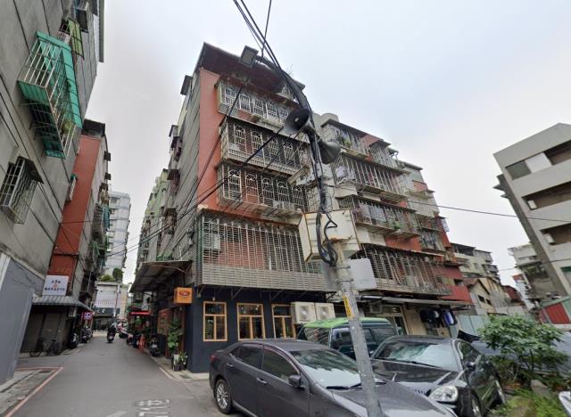 新北新莊法拍公寓-2