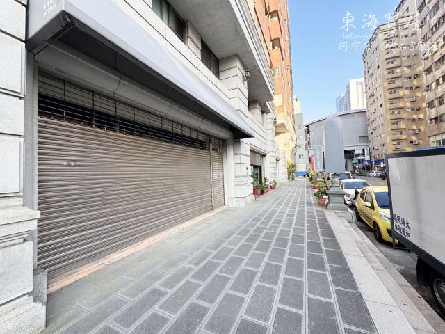 台中南屯華廈-2