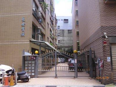 新北蘆洲拍賣大樓-1