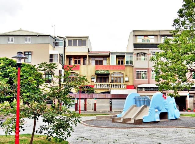 學甲區八德街透天