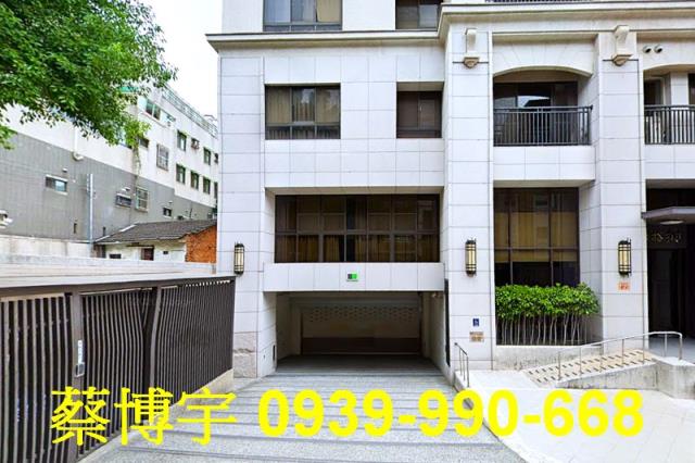 西屯福聯街華格納法拍