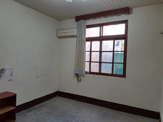 中壢市區活巷老屋透天