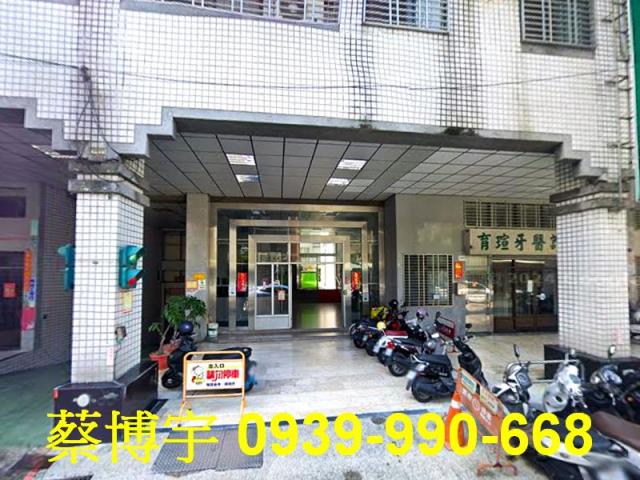 東區民生南路藝術宮廷