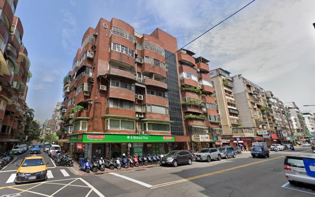 中山區店面拍賣-4