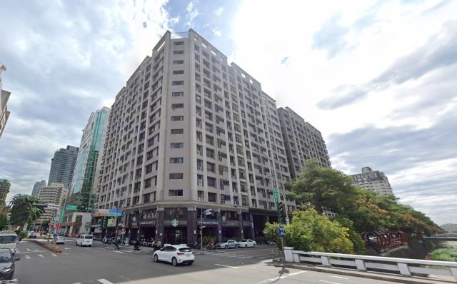 西區法拍店面-1