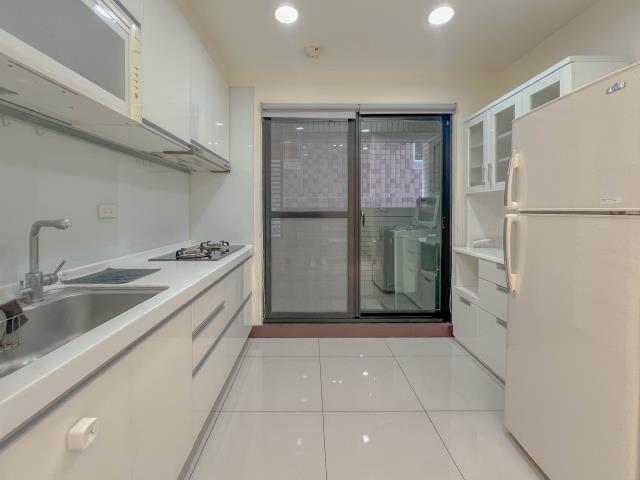 高雄三民區大樓-12