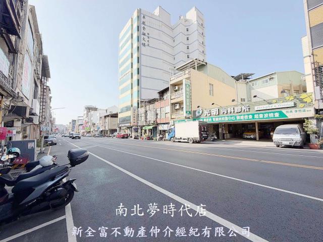 台南中西區透天-13