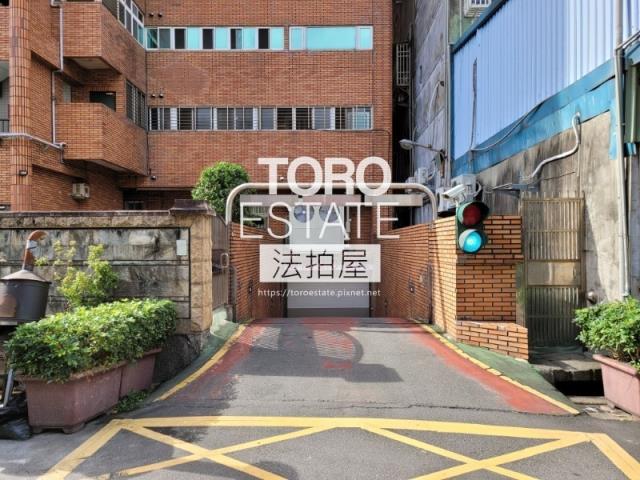 新北板橋法拍大樓-6