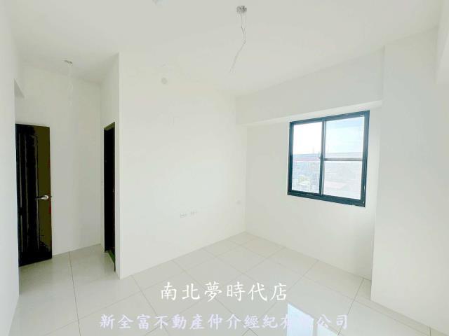 新市華廈-8