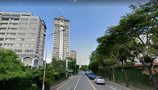 鳥松法拍大樓-8