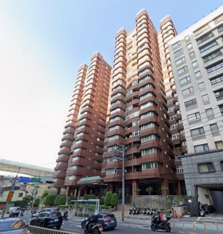 新北五股拍賣大樓-3